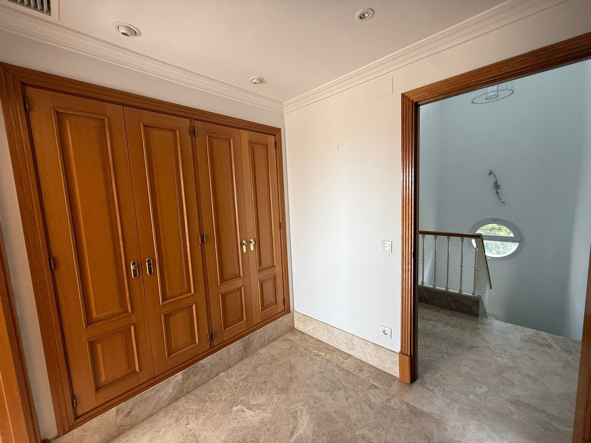 3 Bed Townhouse for sale in Marbella Costa Del Sol, Málaga, Spain
