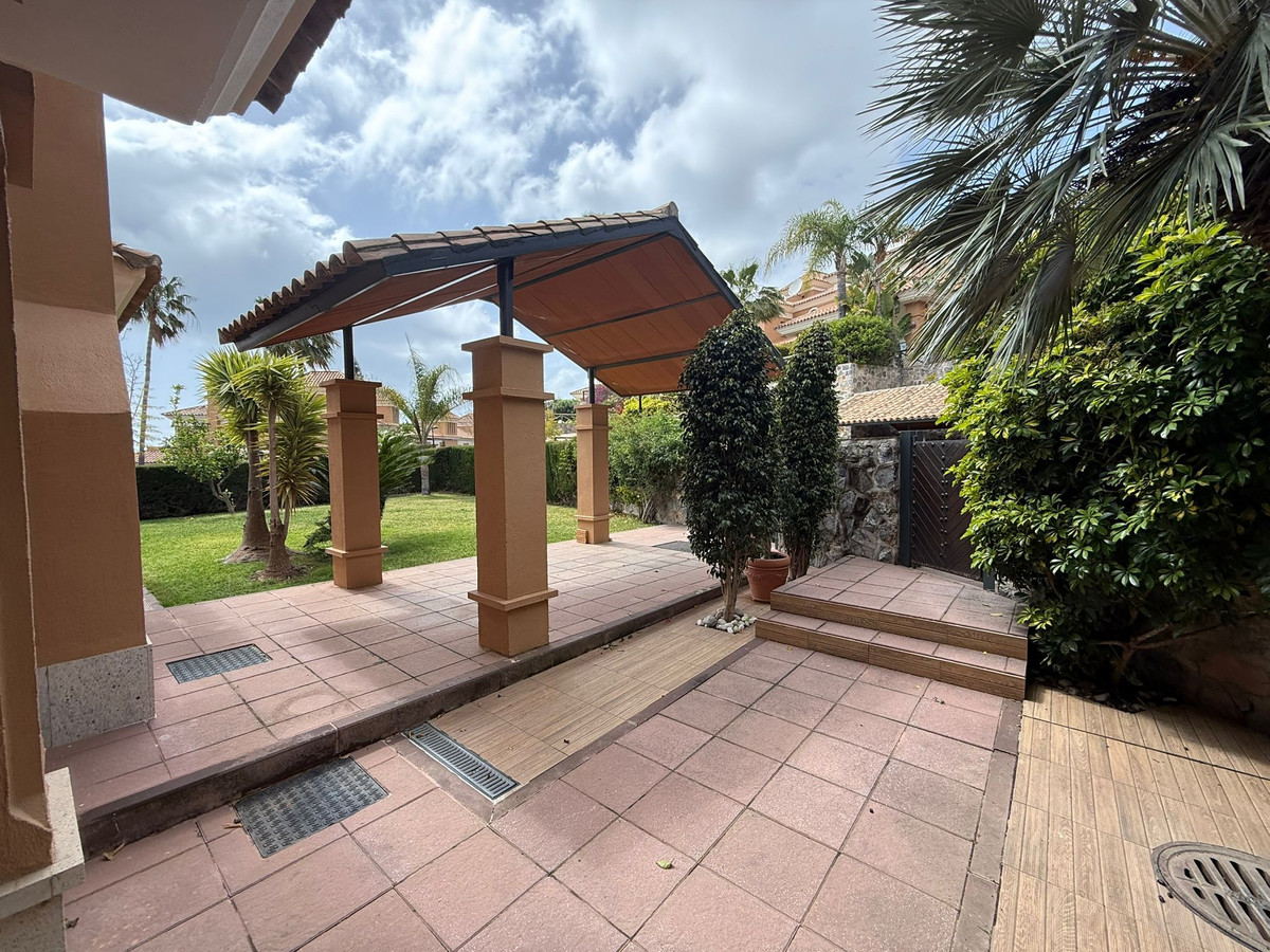 3 Bed Townhouse for sale in Marbella Costa Del Sol, Málaga, Spain
