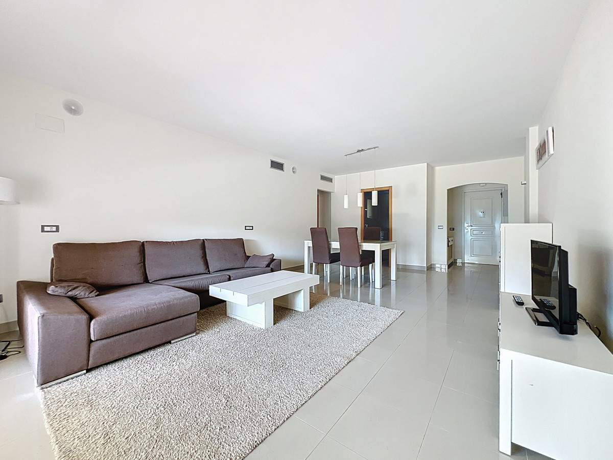 Se vende Apartamento Planta Baja de 2 dormitorios en Costa Del Sol, Málaga, España