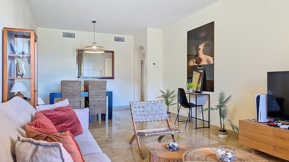Se vende Apartamento Planta Baja de 2 dormitorios en Costa Del Sol, Málaga, España
