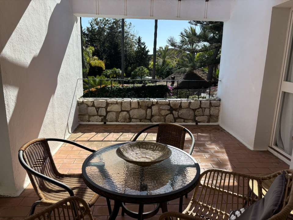 Se vende Villa - Chalet de 4 dormitorios en Costa Del Sol, Málaga, España