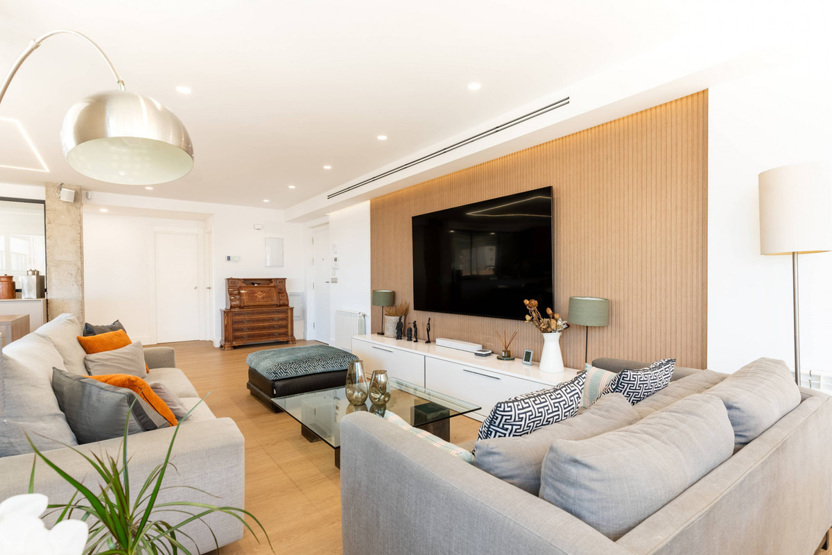 4 Bed Apartment for sale in Málaga Centro Costa Del Sol, Málaga, Spain