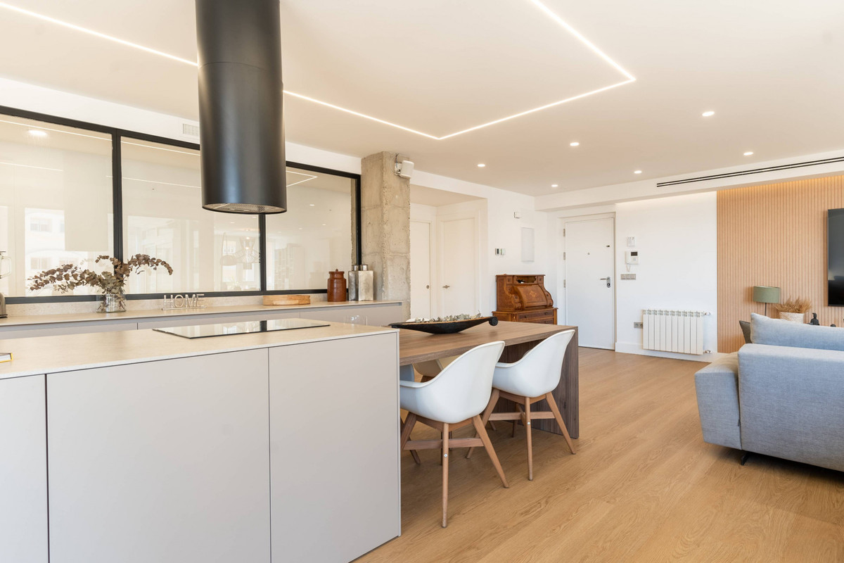 4 Bed Apartment for sale in Málaga Centro Costa Del Sol, Málaga, Spain