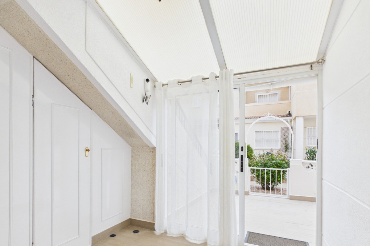 Se vende Apartamento Planta Baja de 2 dormitorios en Costa Calida, Murcia, España