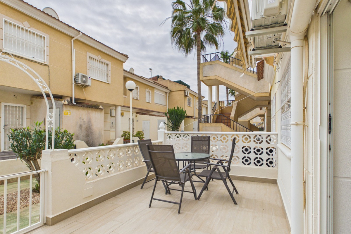 Se vende Apartamento Planta Baja de 2 dormitorios en Costa Calida, Murcia, España