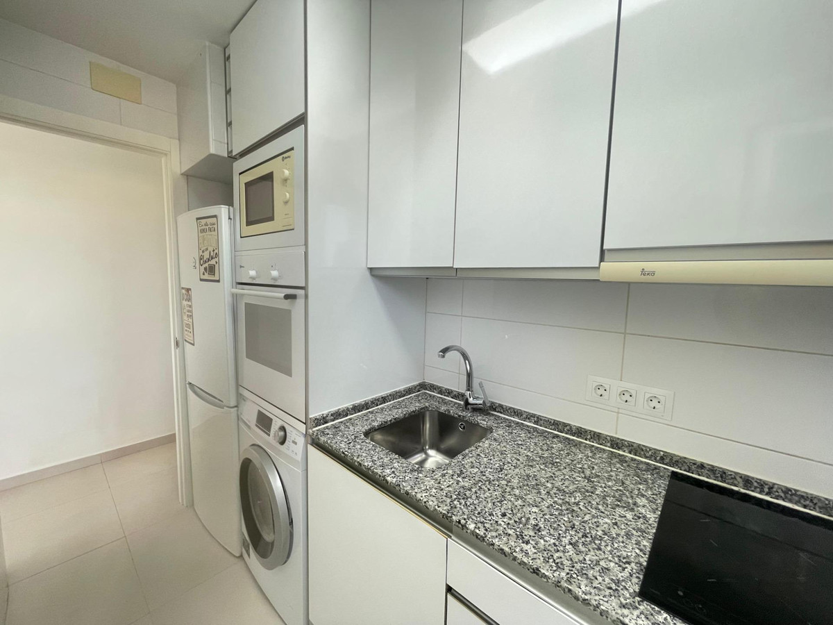 Se vende Apartamento Planta Media de 1 dormitorios en Costa Del Sol, Málaga, España