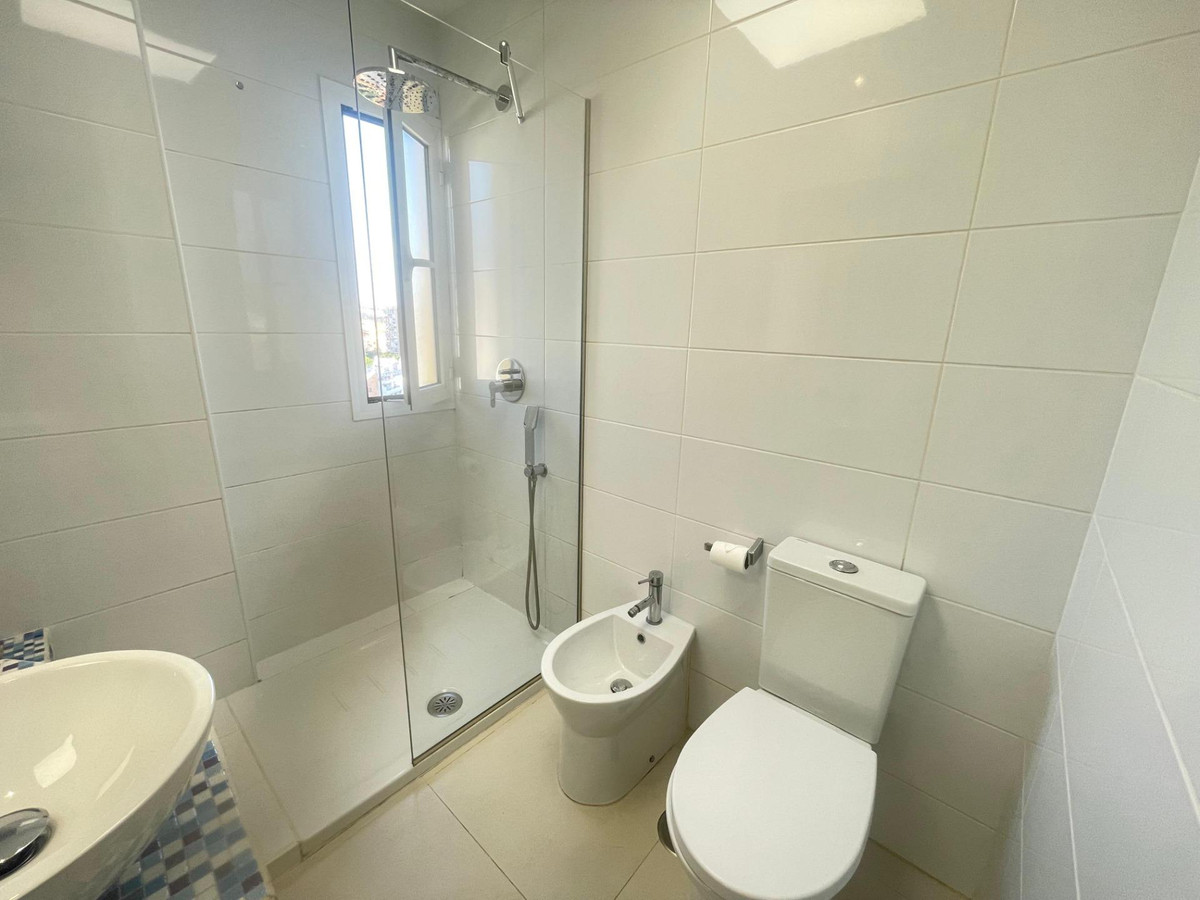 Se vende Apartamento Planta Media de 1 dormitorios en Costa Del Sol, Málaga, España