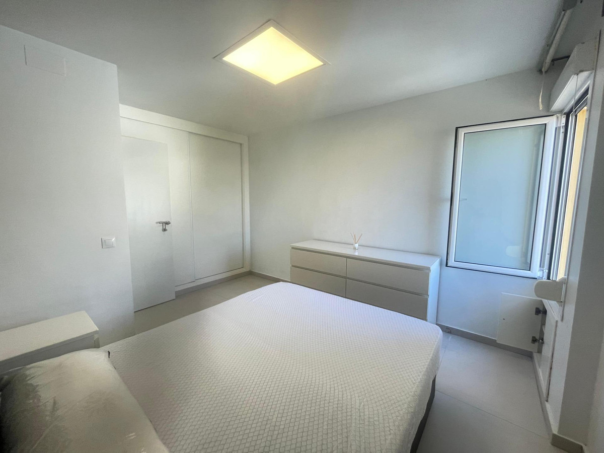 Se vende Apartamento Planta Media de 1 dormitorios en Costa Del Sol, Málaga, España