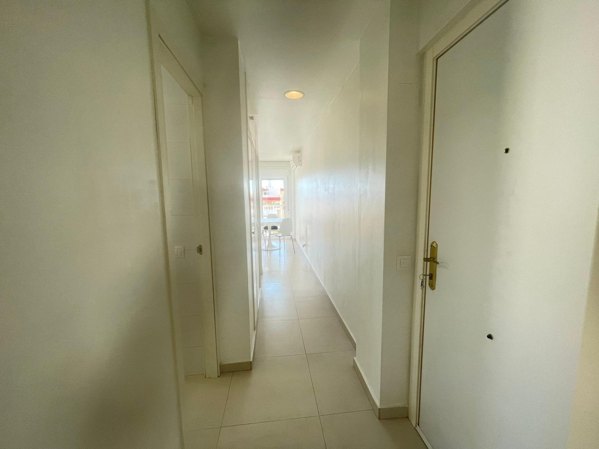 Se vende Apartamento Planta Media de 1 dormitorios en Costa Del Sol, Málaga, España