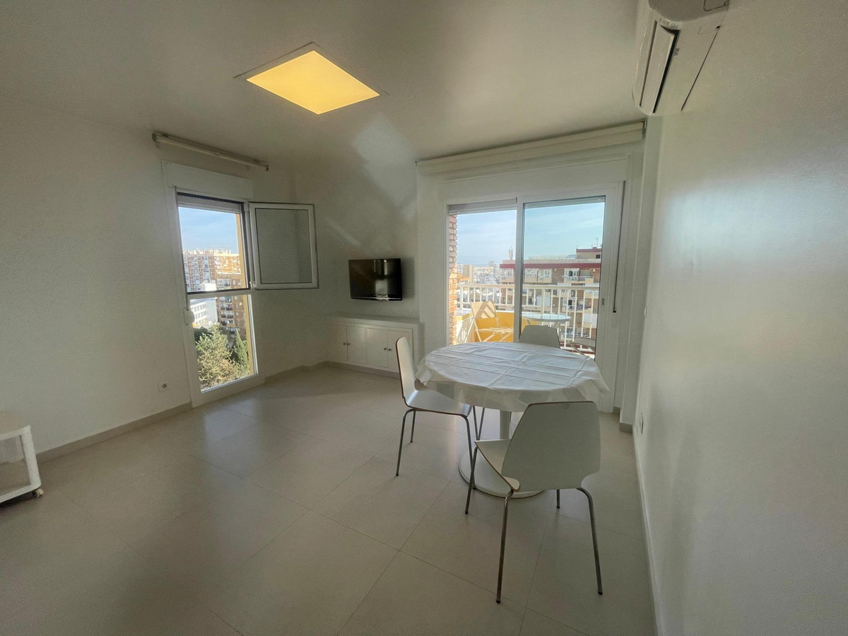 Se vende Apartamento Planta Media de 1 dormitorios en Costa Del Sol, Málaga, España