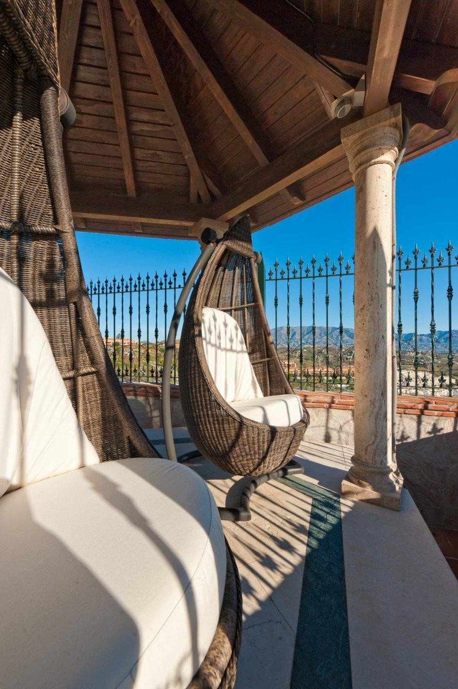 Se vende Villa - Chalet de 7 dormitorios en Costa Del Sol, Málaga, España