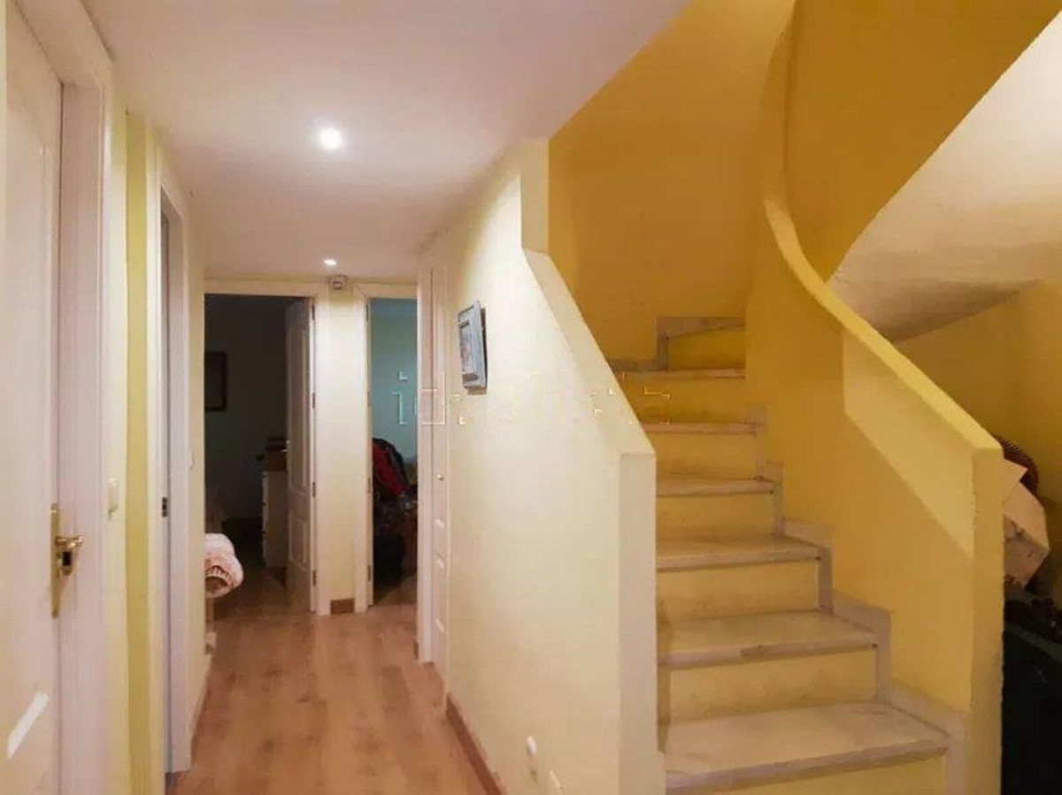 5 Bed Townhouse for sale in Cabopino Costa Del Sol, Málaga, Spain