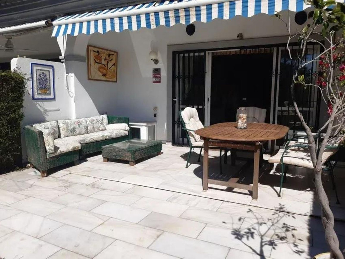 5 Bed Townhouse for sale in Cabopino Costa Del Sol, Málaga, Spain