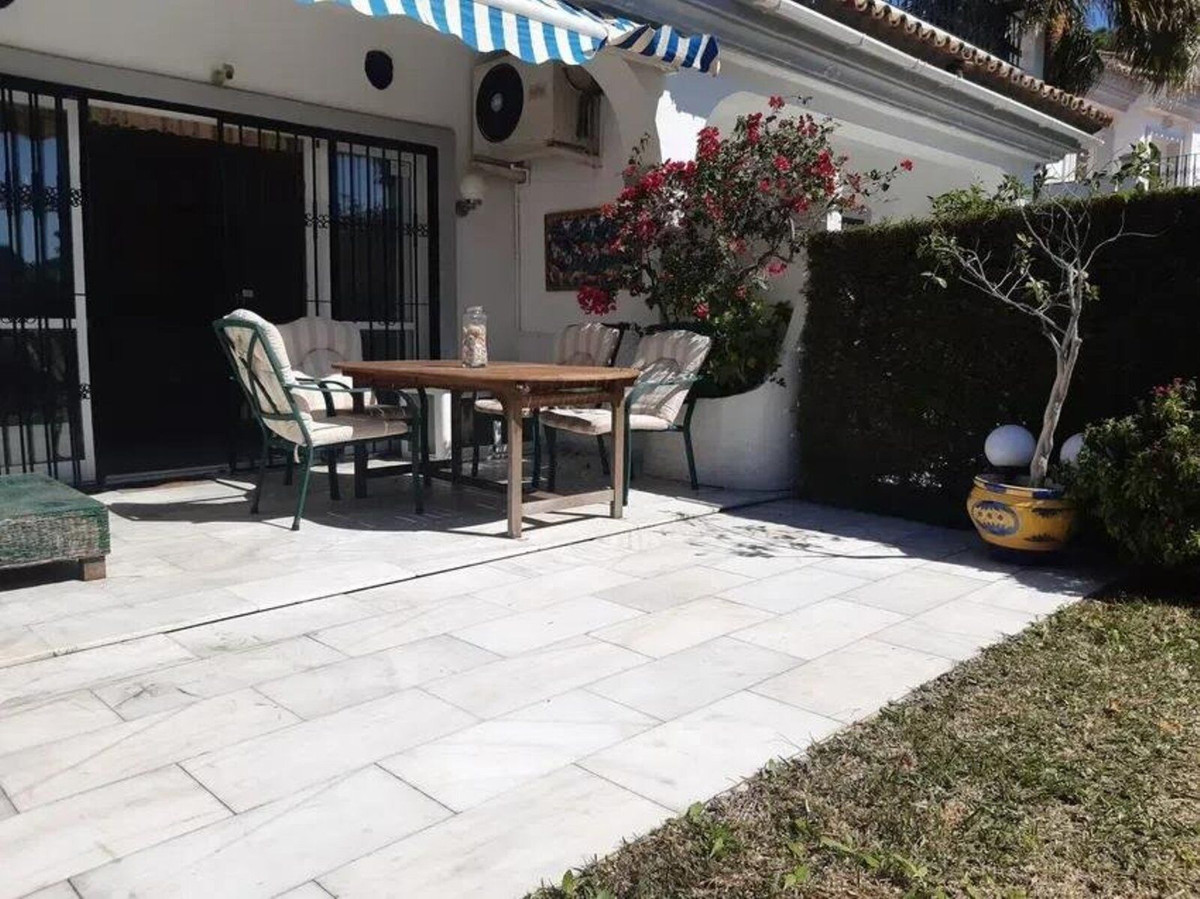 5 Bed Townhouse for sale in Cabopino Costa Del Sol, Málaga, Spain
