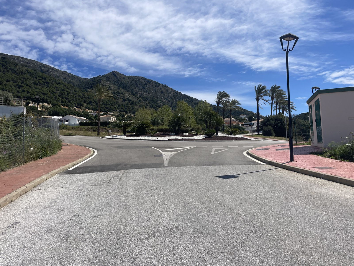 Se vende Terreno Urbano  en Costa Del Sol, Málaga, España
