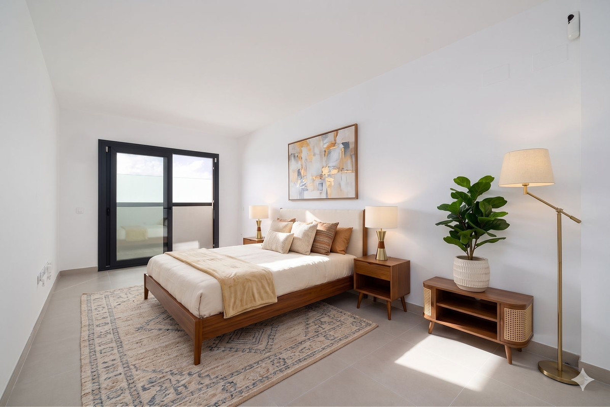 2 Bed Apartment for sale in Las Lagunas Costa Del Sol, Málaga, Spain