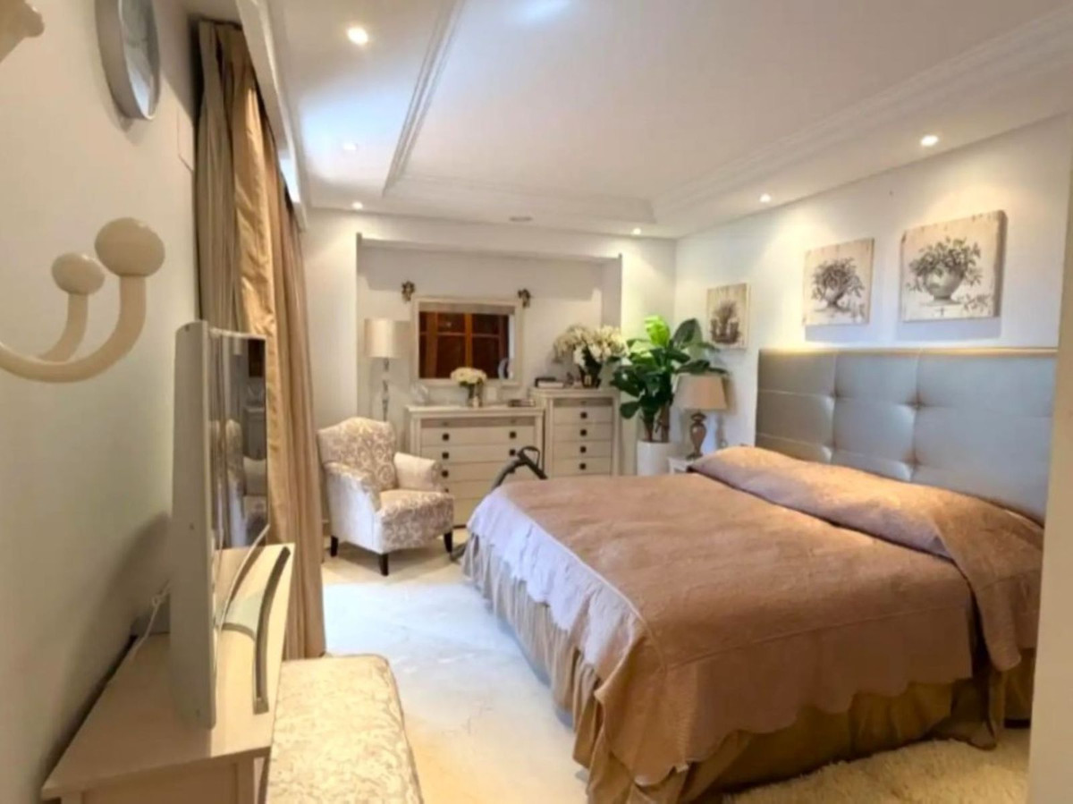 Se vende Apartamento Planta Baja de 3 dormitorios en Costa Del Sol, Málaga, España