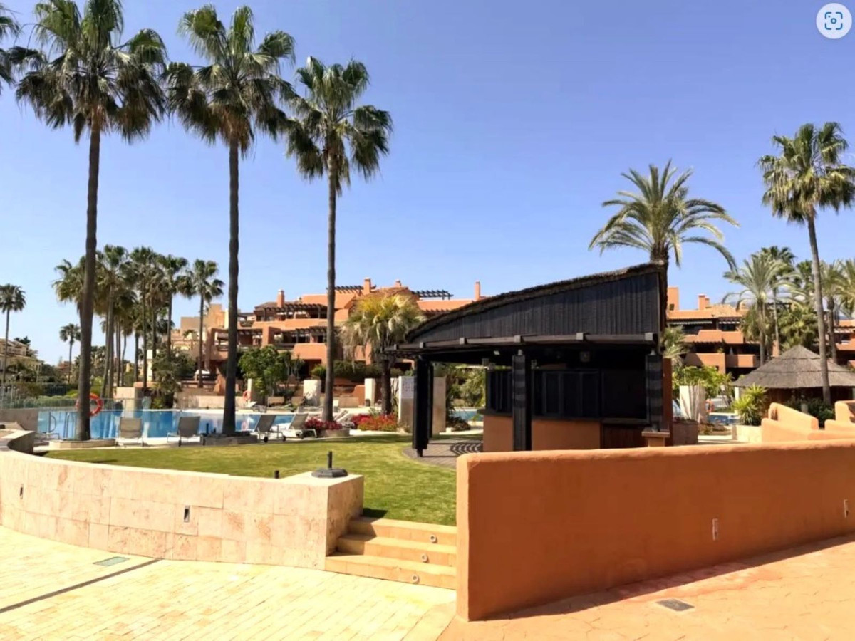 Se vende Apartamento Planta Baja de 3 dormitorios en Costa Del Sol, Málaga, España