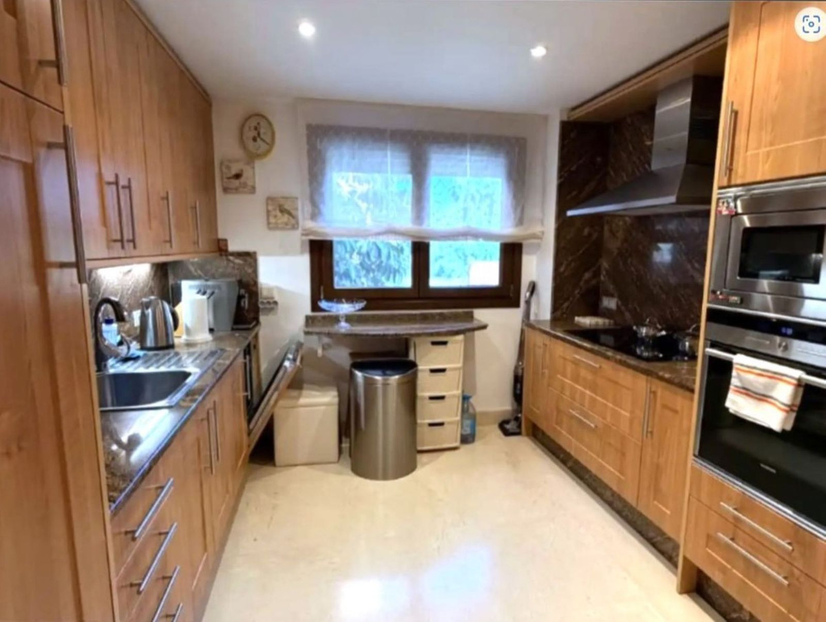 Se vende Apartamento Planta Baja de 3 dormitorios en Costa Del Sol, Málaga, España