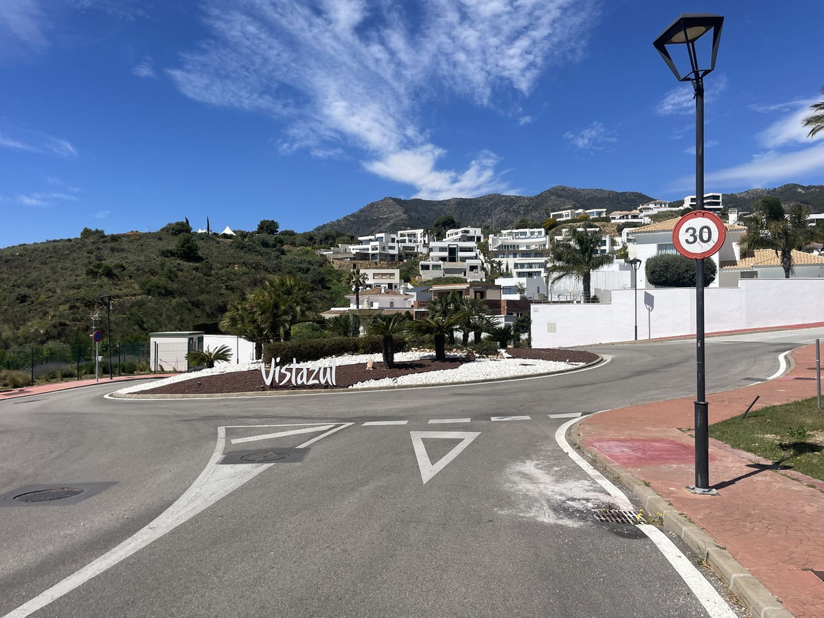 Se vende Terreno Urbano  en Costa Del Sol, Málaga, España