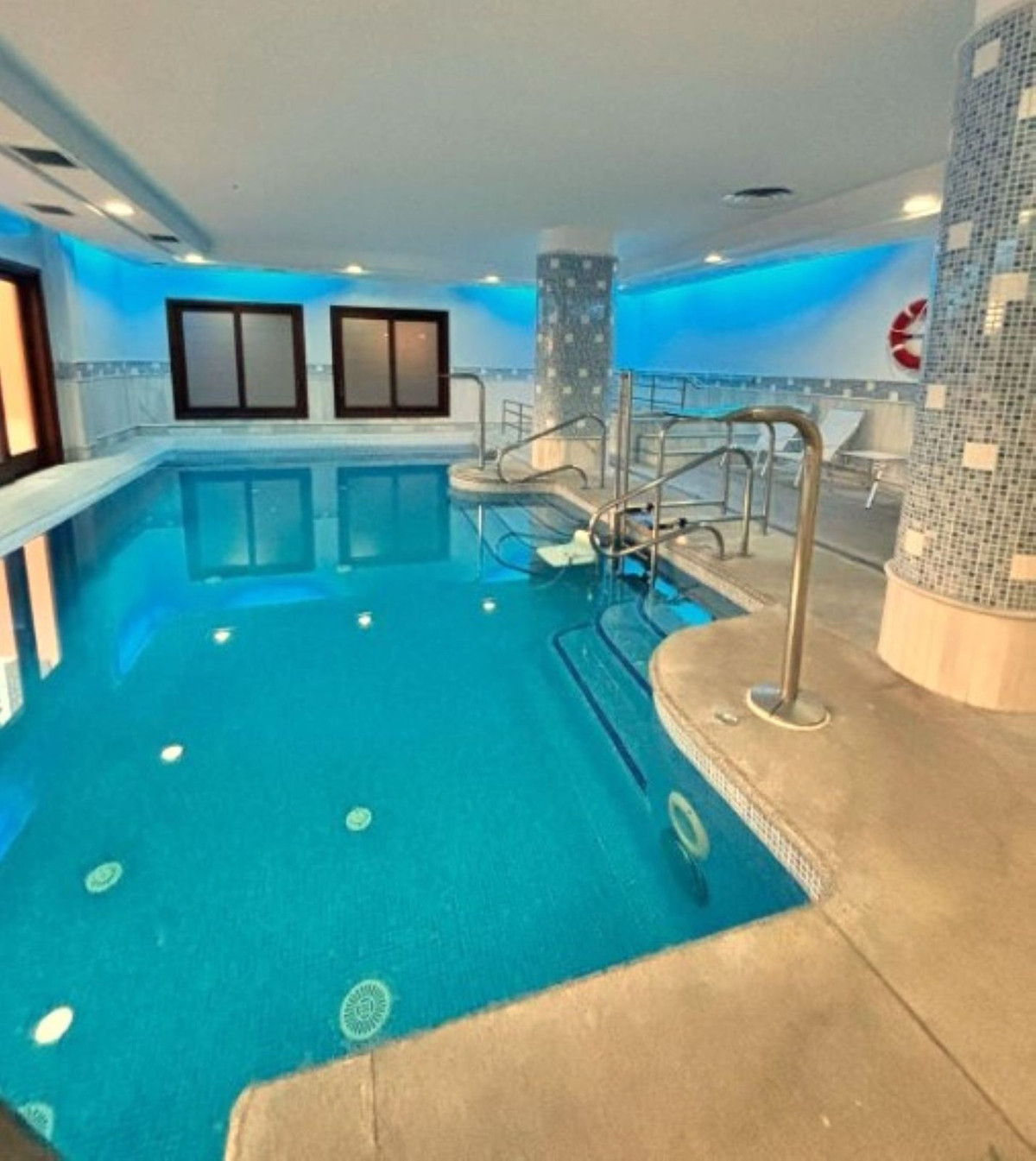 3 Bed Apartment for sale in Estepona Costa Del Sol, Málaga, Spain