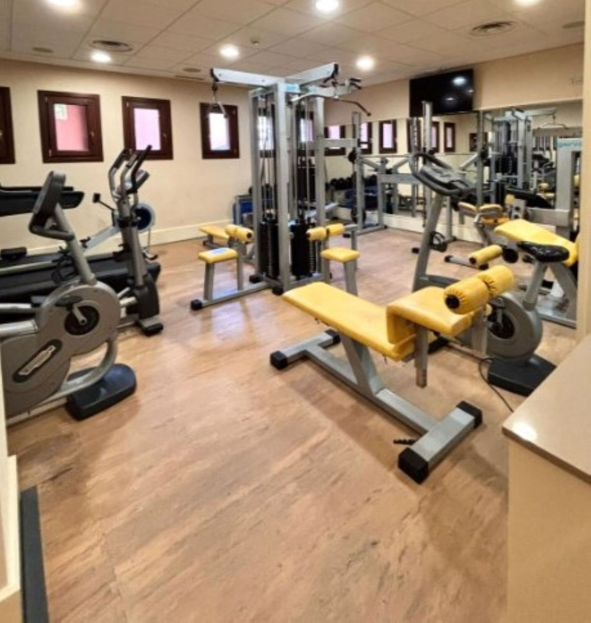 3 Bed Apartment for sale in Estepona Costa Del Sol, Málaga, Spain