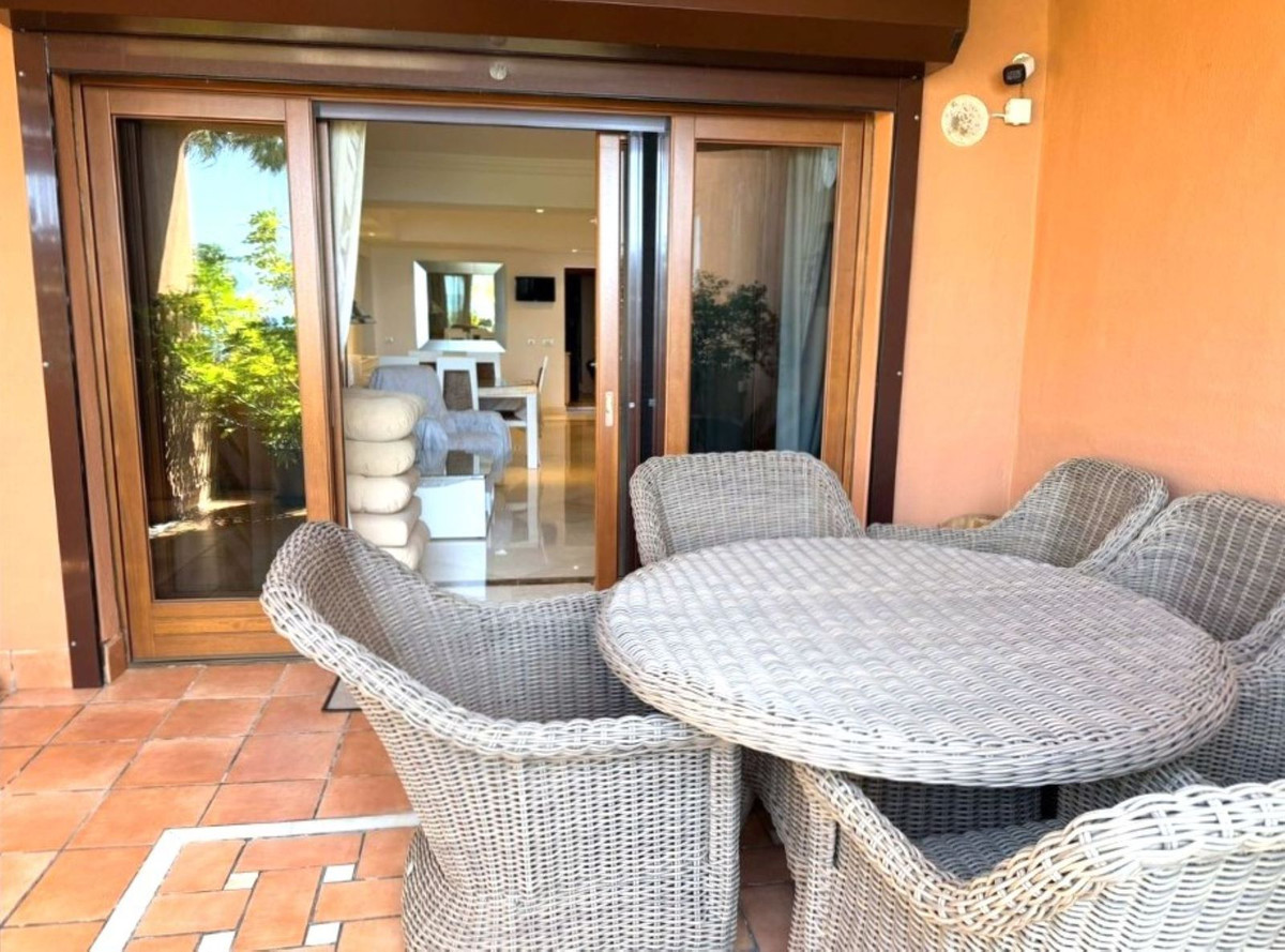 3 Bed Apartment for sale in Estepona Costa Del Sol, Málaga, Spain