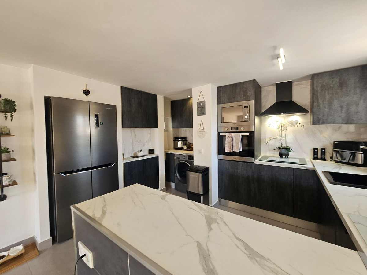 3 Bed Townhouse for sale in Calypso Costa Del Sol, Málaga, Spain