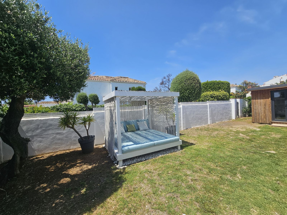 3 Bed Townhouse for sale in Calypso Costa Del Sol, Málaga, Spain
