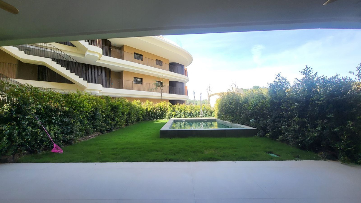 2 Bed Apartment for sale in Higueron Costa Del Sol, Málaga, Spain