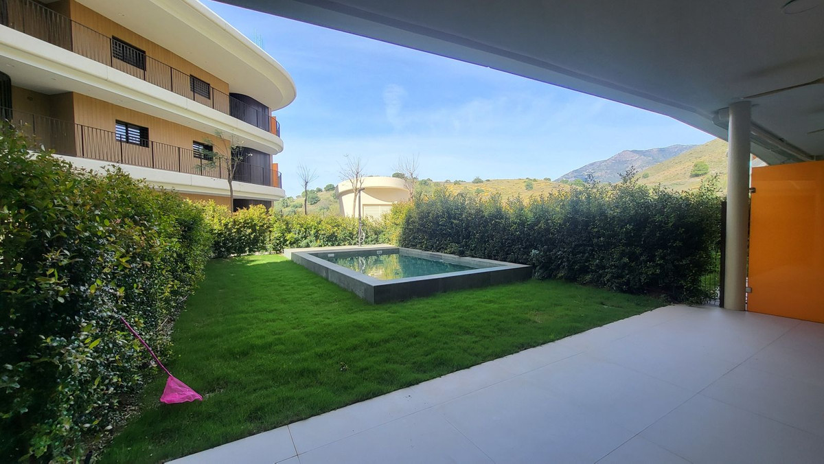 2 Bed Apartment for sale in Higueron Costa Del Sol, Málaga, Spain