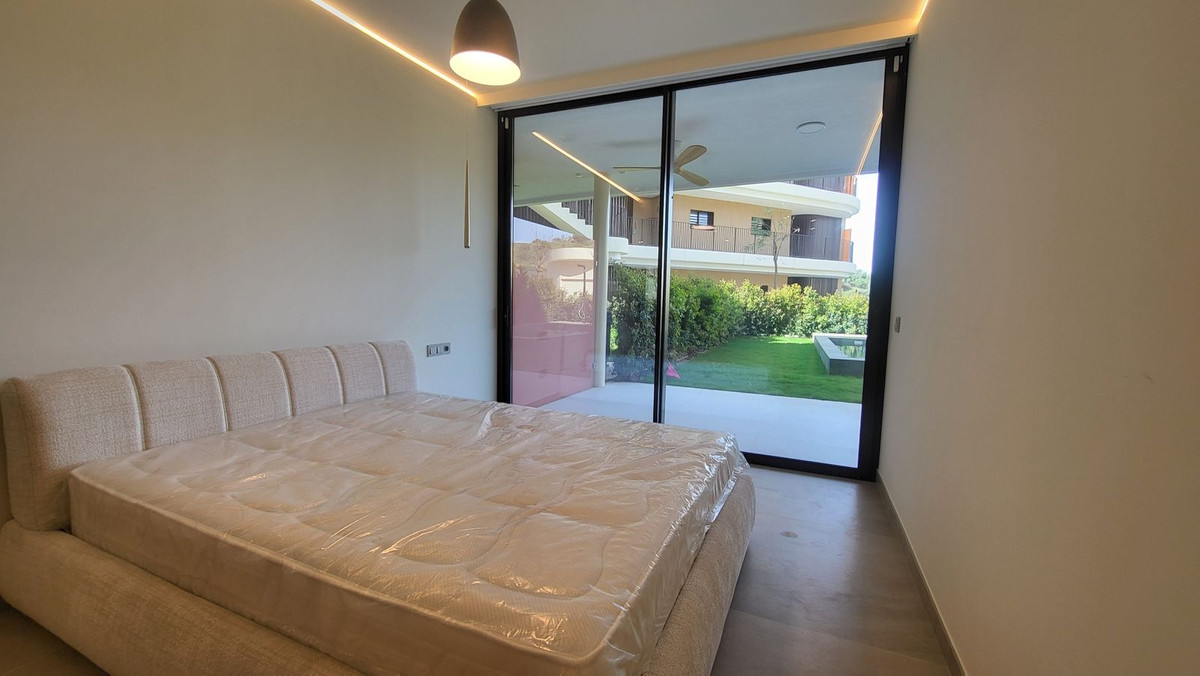 2 Bed Apartment for sale in Higueron Costa Del Sol, Málaga, Spain