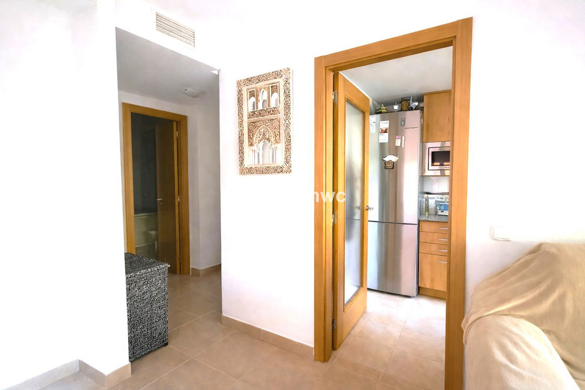 1 Bed Apartment for sale in Estepona Costa Del Sol, Málaga, Spain