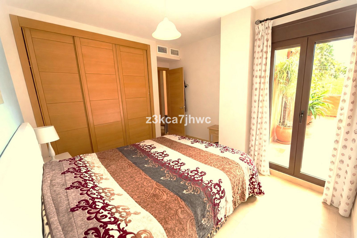 1 Bed Apartment for sale in Estepona Costa Del Sol, Málaga, Spain