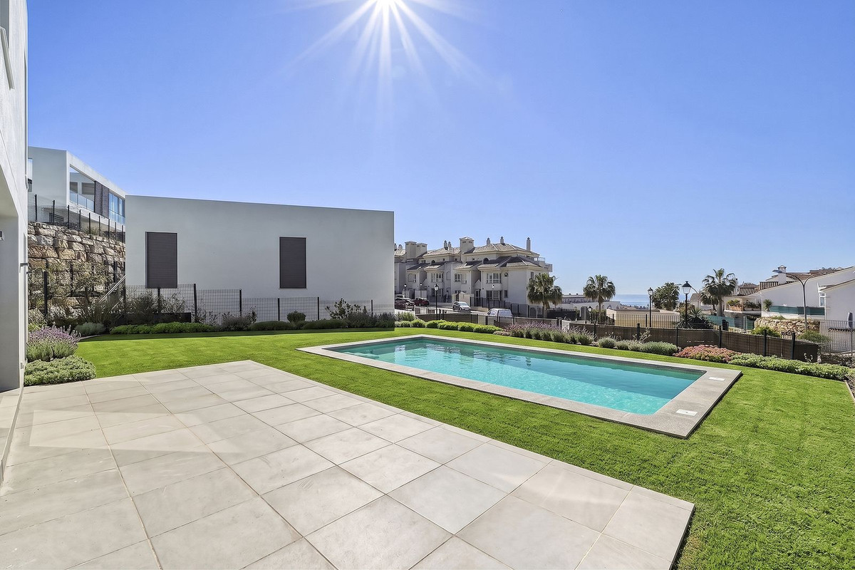 3 Bed Townhouse for sale in Mijas Costa Costa Del Sol, Málaga, Spain