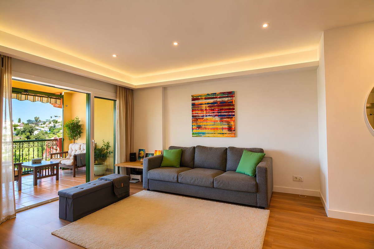 3 Bed Apartment for sale in Torreblanca Costa Del Sol, Málaga, Spain
