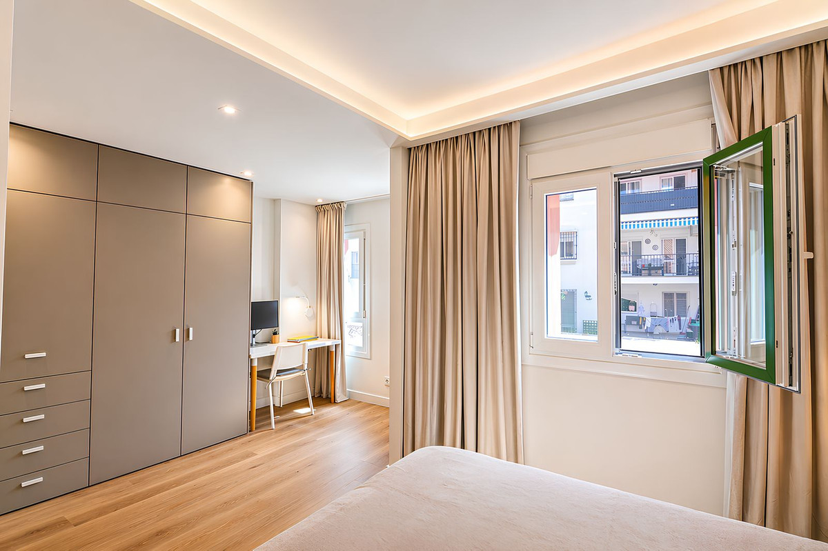 3 Bed Apartment for sale in Torreblanca Costa Del Sol, Málaga, Spain