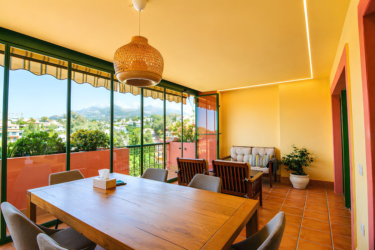 3 Bed Apartment for sale in Torreblanca Costa Del Sol, Málaga, Spain