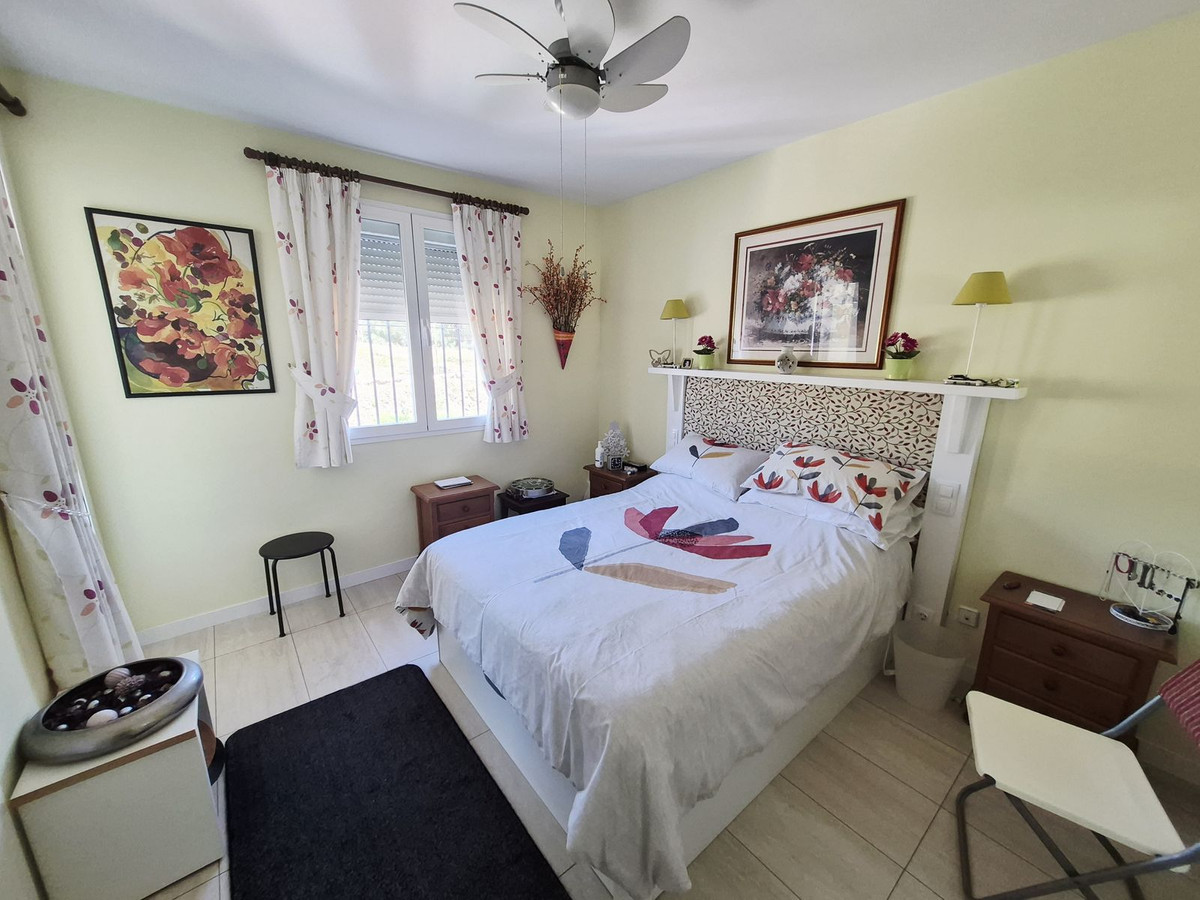 2 Bed Townhouse for sale in La Cala De Mijas Costa Del Sol, Málaga, Spain