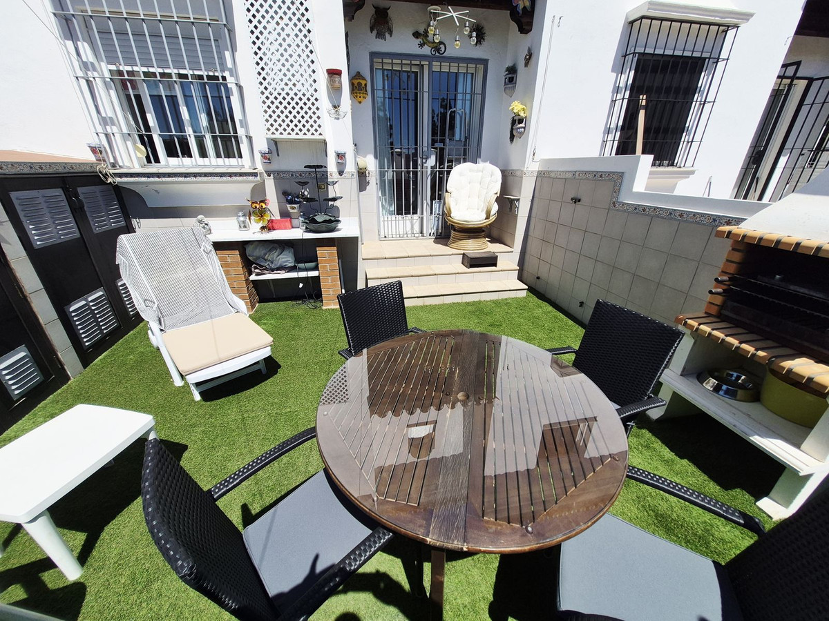 2 Bed Townhouse for sale in La Cala De Mijas Costa Del Sol, Málaga, Spain