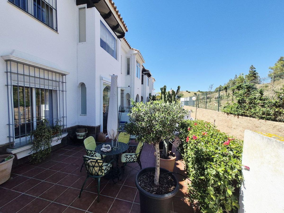 2 Bed Townhouse for sale in La Cala De Mijas Costa Del Sol, Málaga, Spain