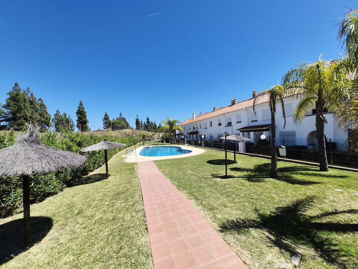 2 Bed Townhouse for sale in La Cala De Mijas Costa Del Sol, Málaga, Spain