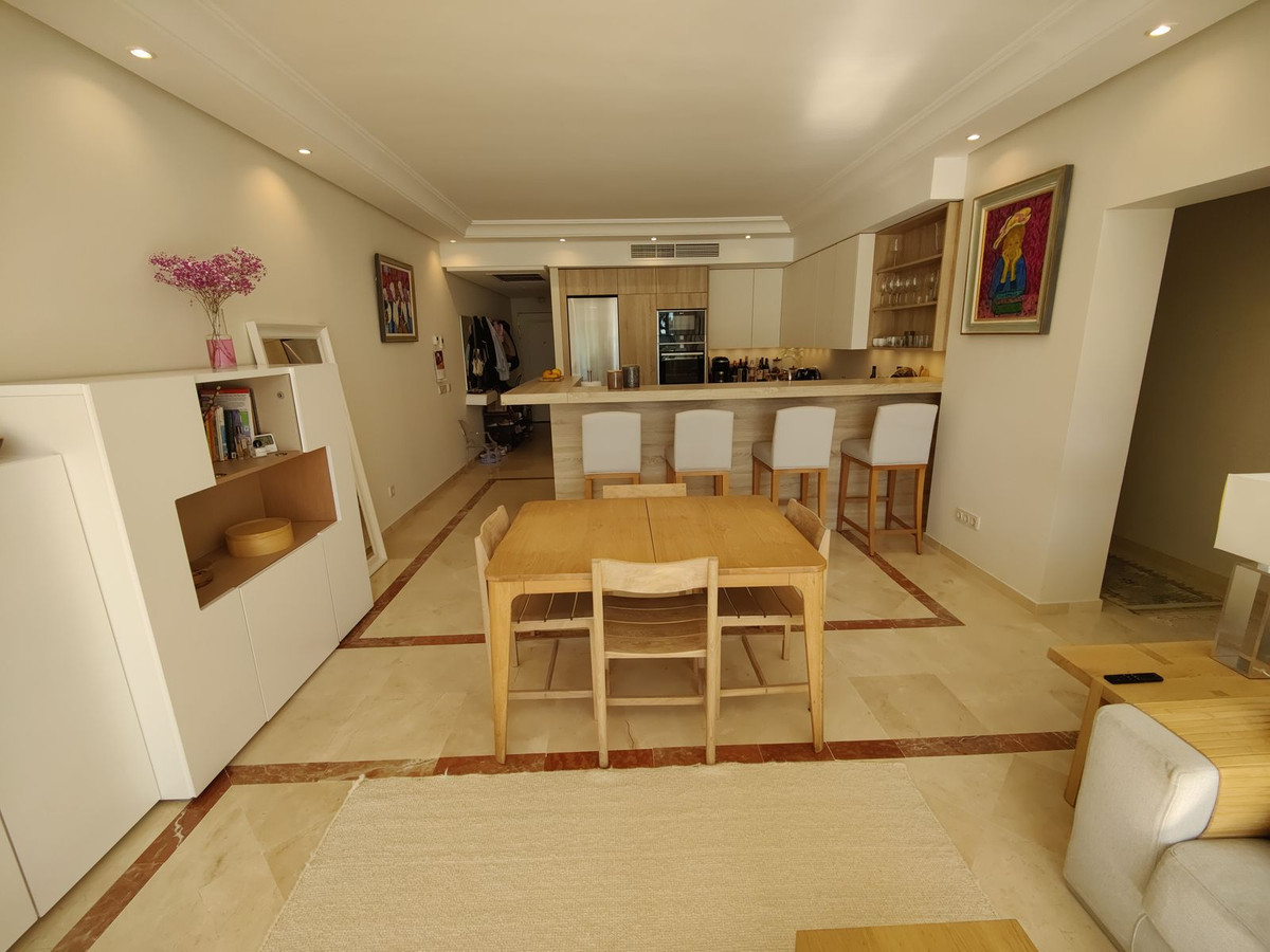 3 Bed Apartment for sale in Puerto Banús Costa Del Sol, Málaga, Spain