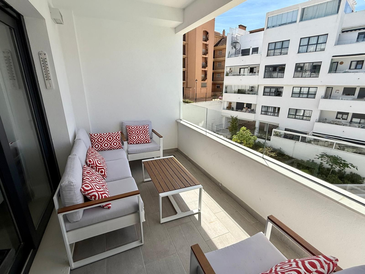 2 Bed Apartment for sale in Estepona Costa Del Sol, Málaga, Spain