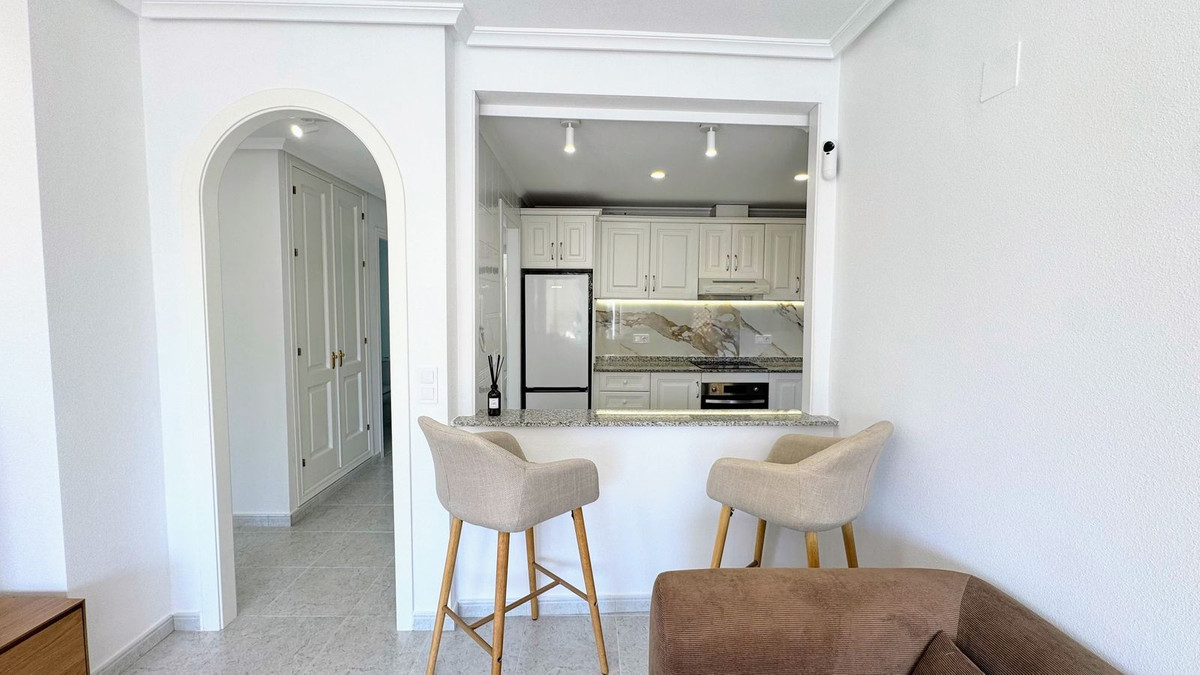 Se vende Apartamento Planta Baja de 2 dormitorios en Costa Blanca, Alicante, España