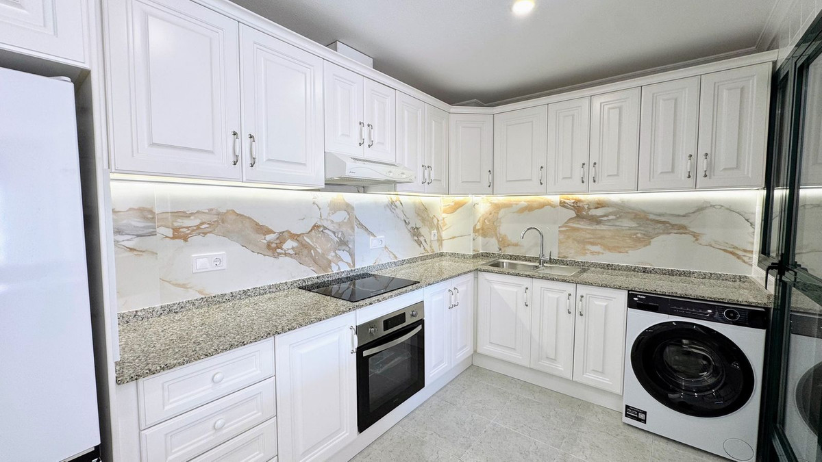 Se vende Apartamento Planta Baja de 2 dormitorios en Costa Blanca, Alicante, España