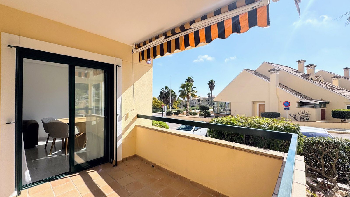 Se vende Apartamento Planta Baja de 2 dormitorios en Costa Blanca, Alicante, España