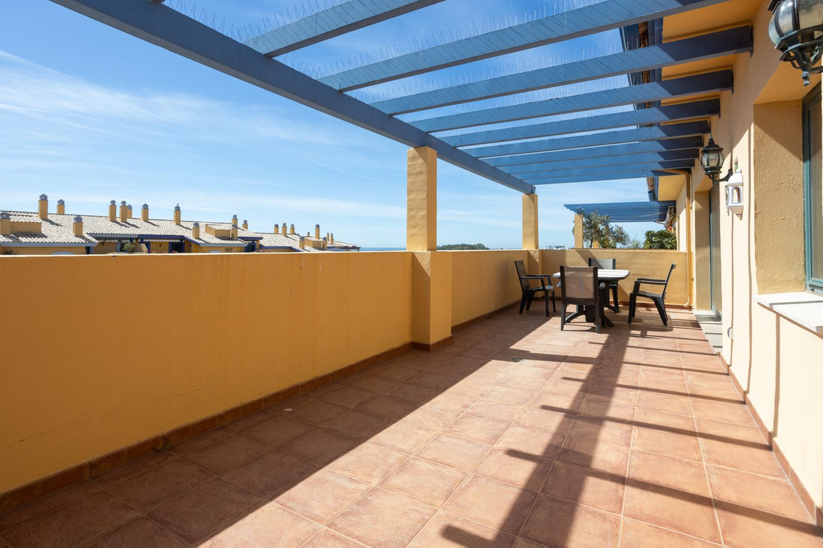 3 Bed Apartment for sale in San Pedro De Alcántara Costa Del Sol, Málaga, Spain