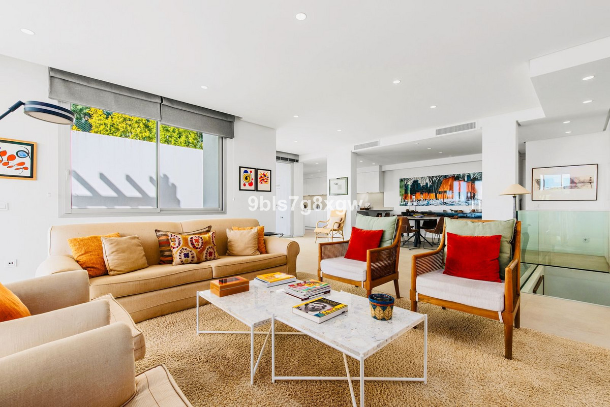 Se vende Apartamento Planta Baja de 3 dormitorios en Costa Del Sol, Málaga, España
