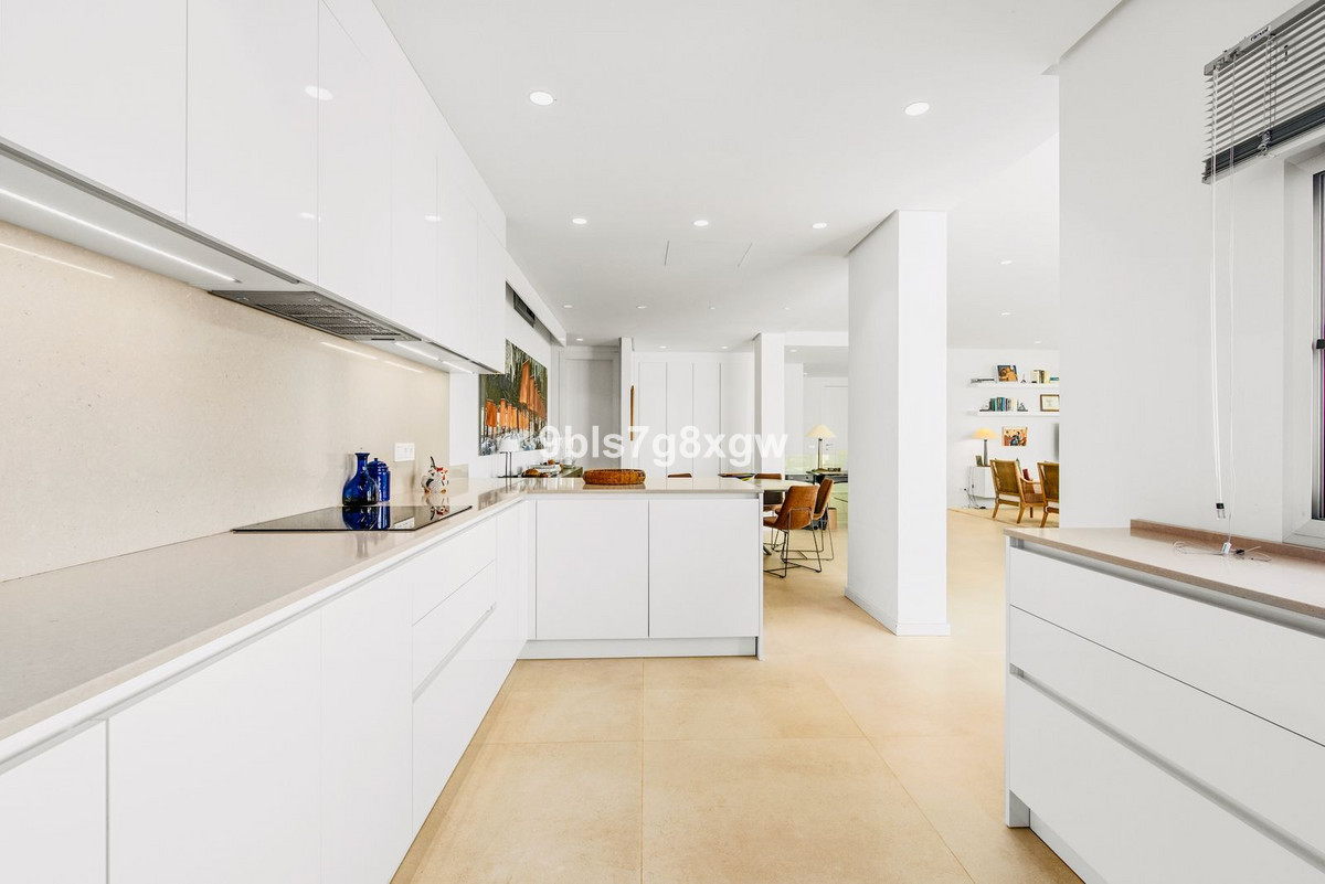 Se vende Apartamento Planta Baja de 3 dormitorios en Costa Del Sol, Málaga, España